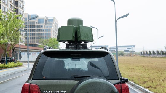 acheter 5 km 300M-6Ghz Système de brouillage intégré de détection de drone monté sur véhicule Détecteur de brouilleur à bande complète pour 2.4G 5.2G 5.8G fabrication en ligne