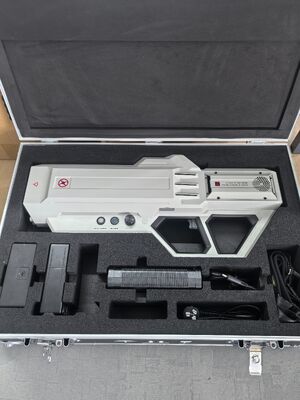 Handheld Gun-Style Full-Frequency 300M-6G Drone Detection&Position& Jamming & Anti-Drone System FPV Airport|Prison|Border| 2.4G 5.2G 5.8G C-UAS Security Dji